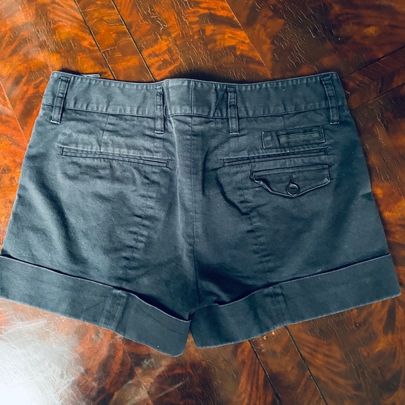 AUTH PRADA COTTON SHORTS - Picture 3 of 3